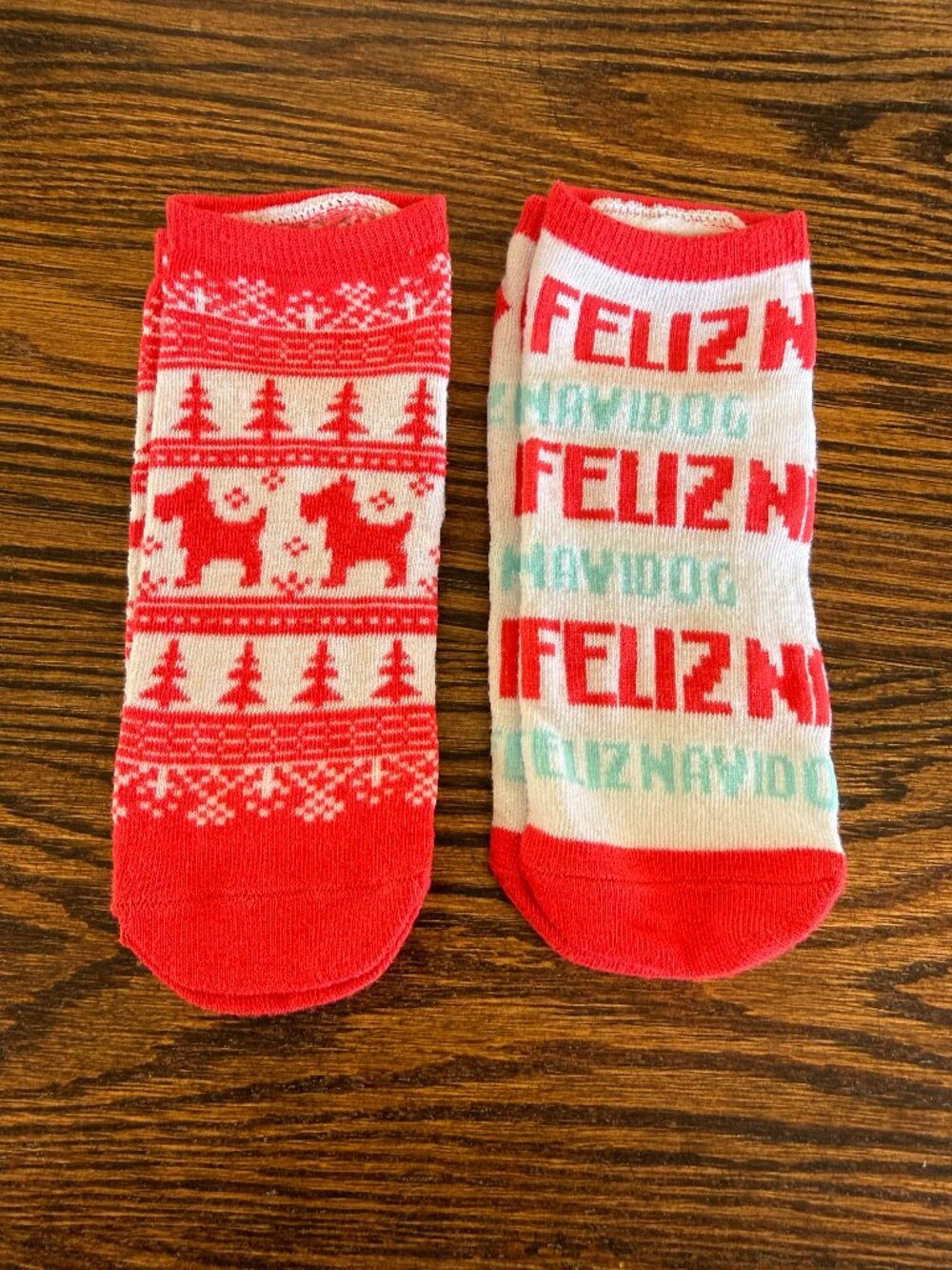 Holiday Christmas Socks Feliz Navidog